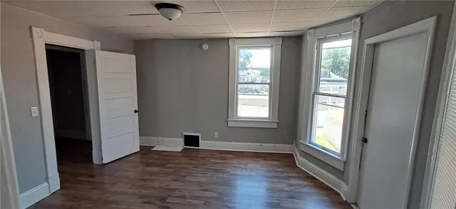 $1,200 | 2416 Jules Street, St. Joseph, MO 64501