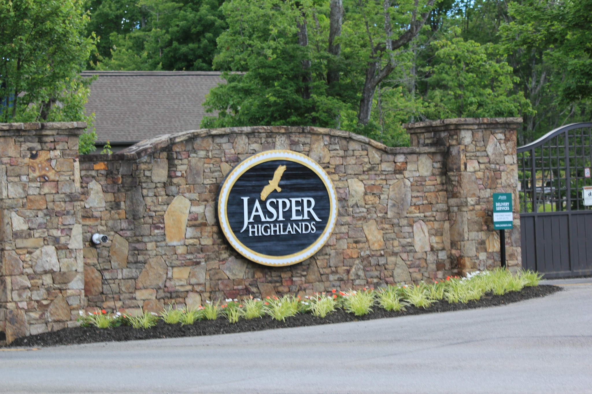 0 Raulston Falls Drive Jasper, TN 37347 - Photo 15 of 21 a sign that is on the side of a building