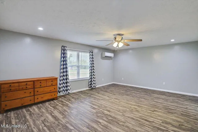 $220,000 | 1154 Walker Road, Terry, MS 39170