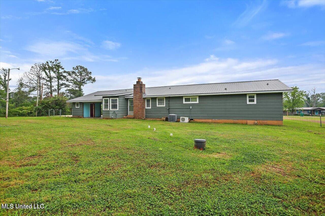 1154 Walker Road Terry, MS 39170 - Photo 27 of 30 image
