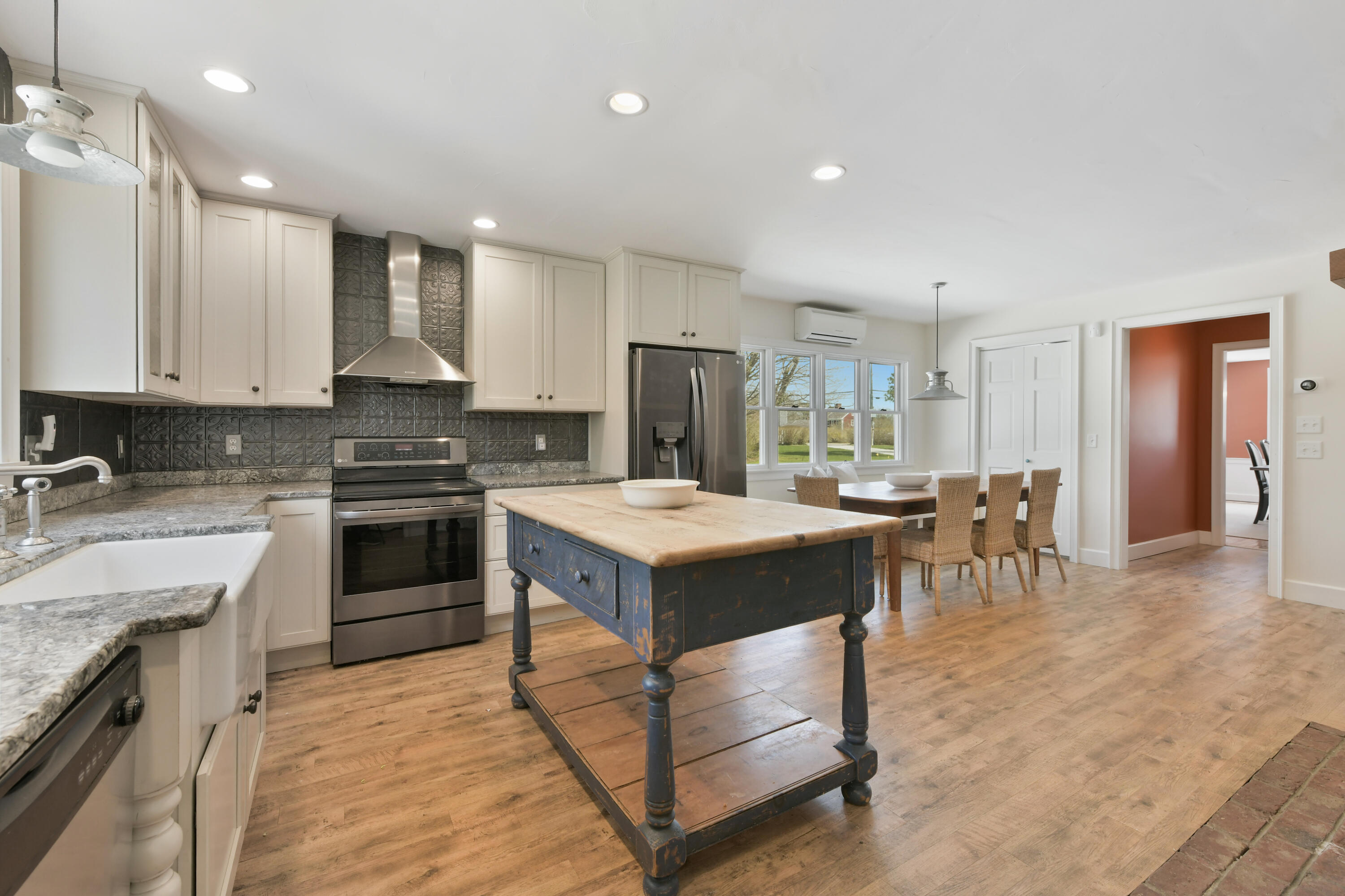 588 South Orleans Road Orleans, MA 02653 - Photo 15 of 43 Spacious Kitchen