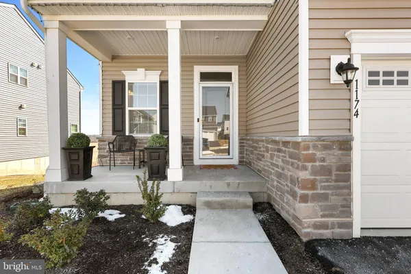 $589,000 | 1174 Woodmont Lane, Catasauqua, PA 18032