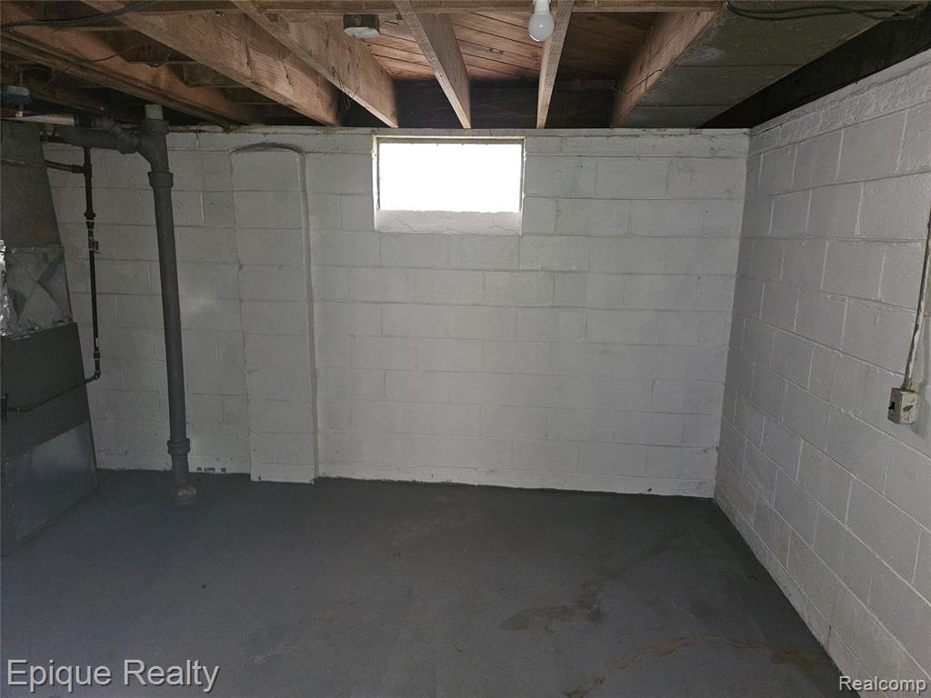 15675 Lappin Street Detroit, MI 48205 - Photo 16 of 22