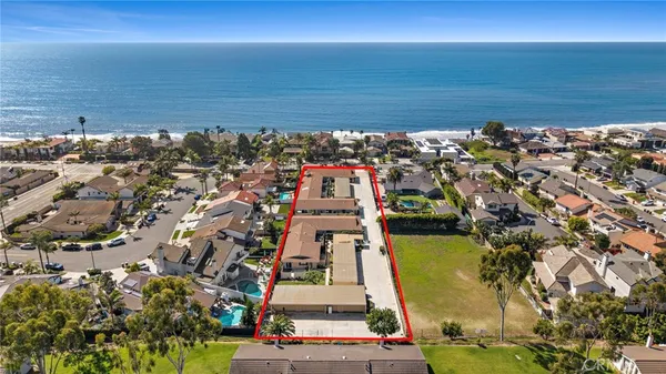 $9,995,500 | 35322 Camino Capistrano, Dana Point, CA 92624