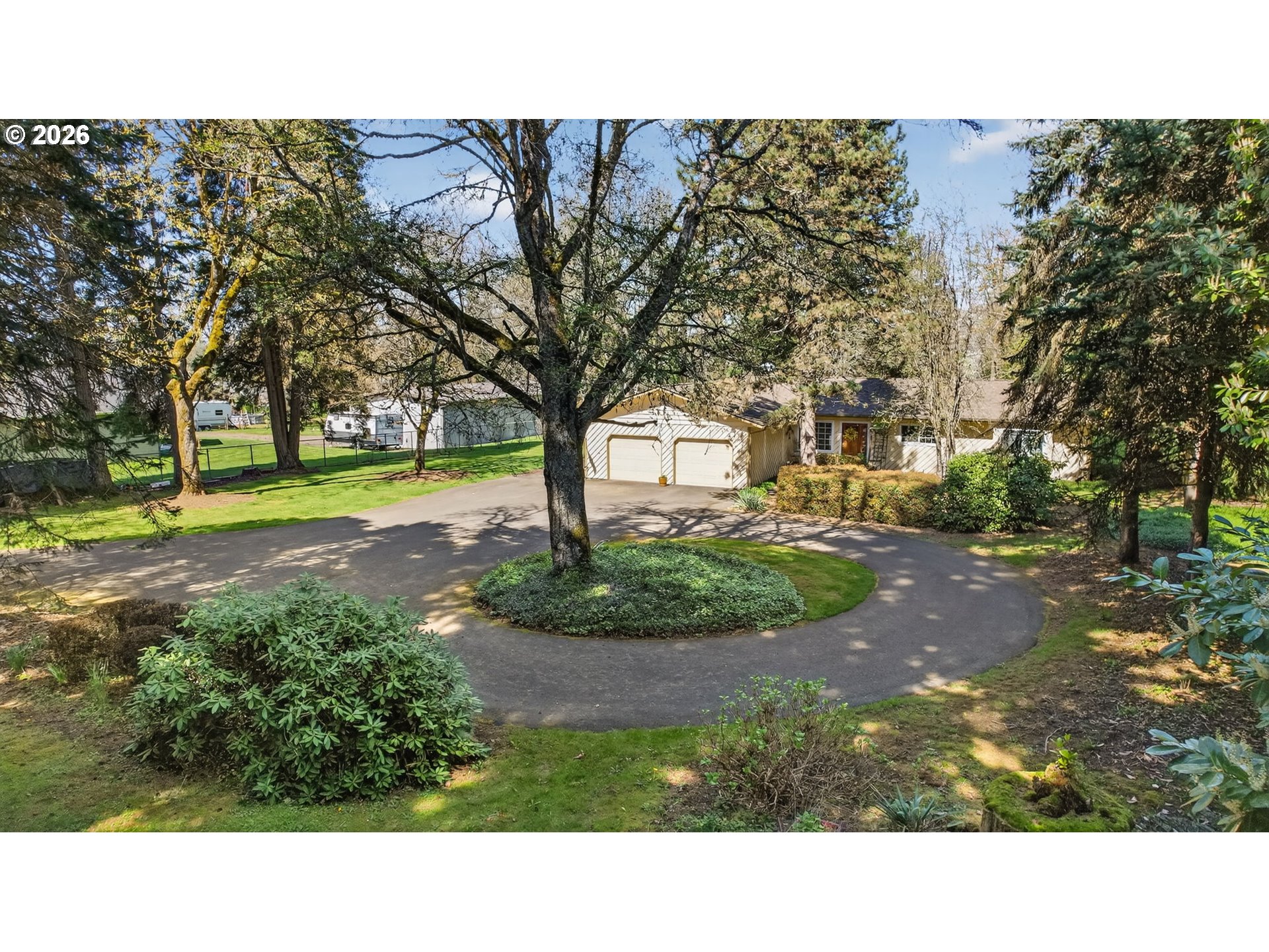 31511 Southeast Bluff Road Gresham, OR 97080 - Photo 2 of 48