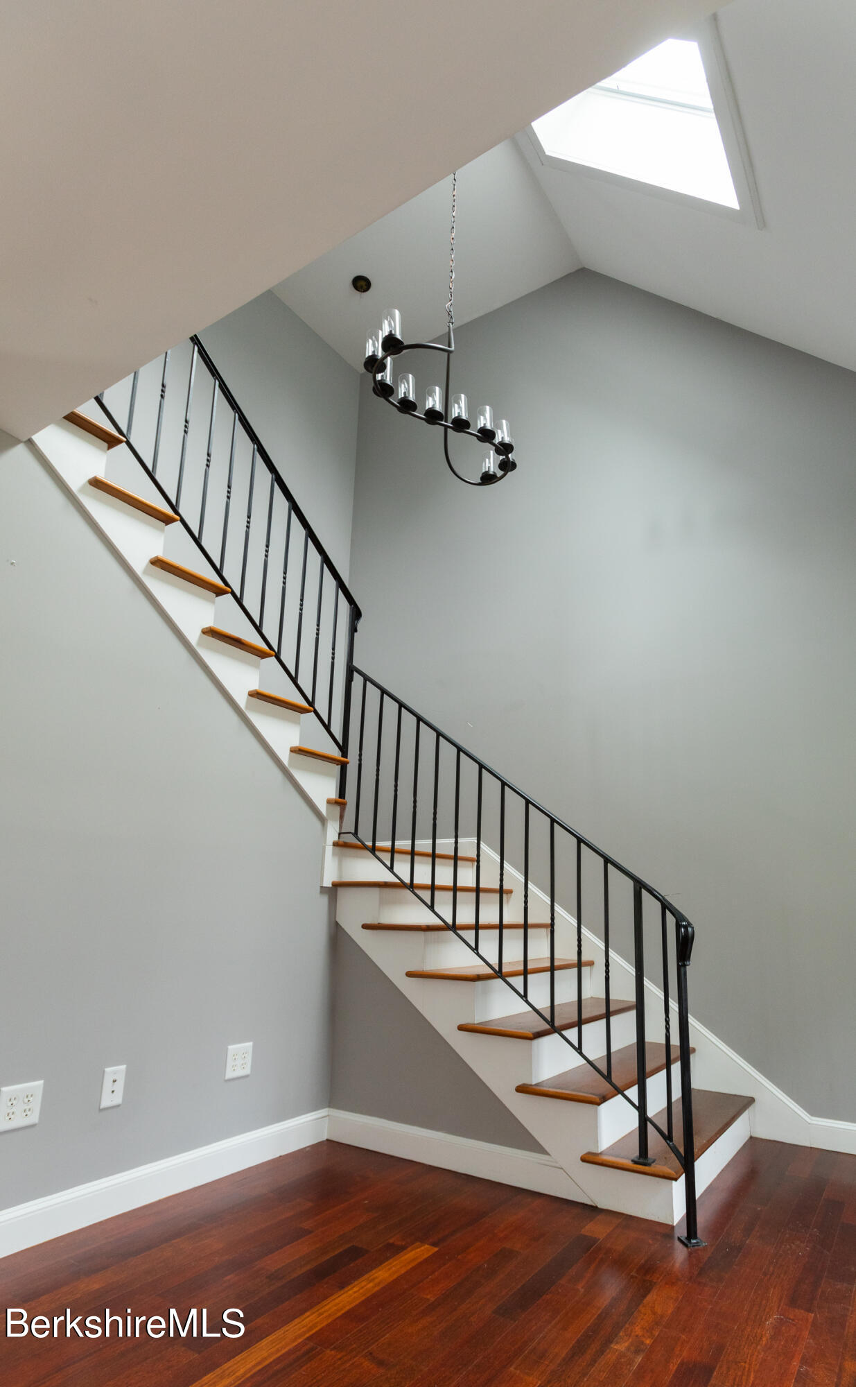 797 State Road Richmond, MA 01254 - Photo 19 of 65 Staircase to second level