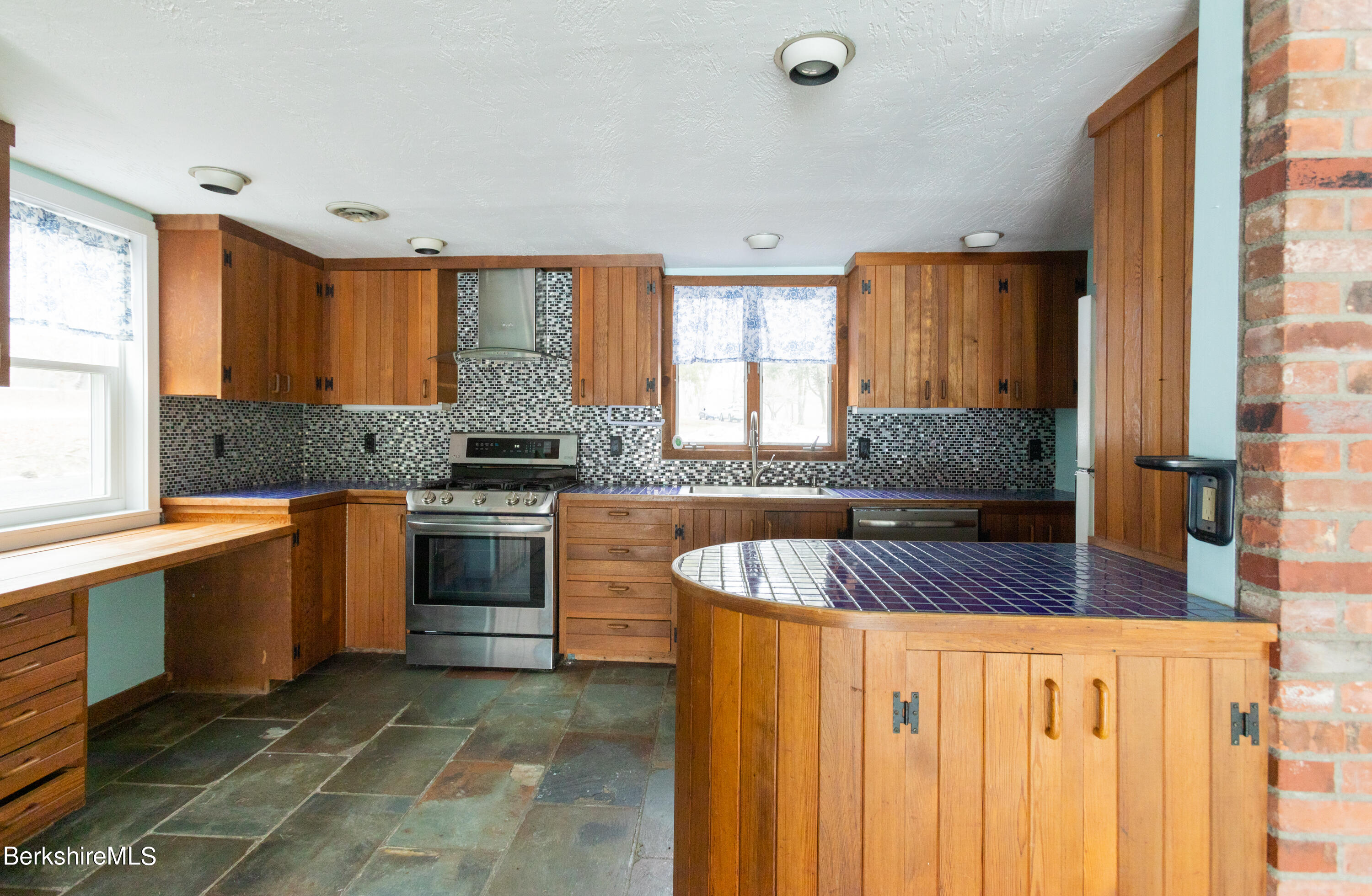 797 State Road Richmond, MA 01254 - Photo 50 of 65 Guest Kitchen