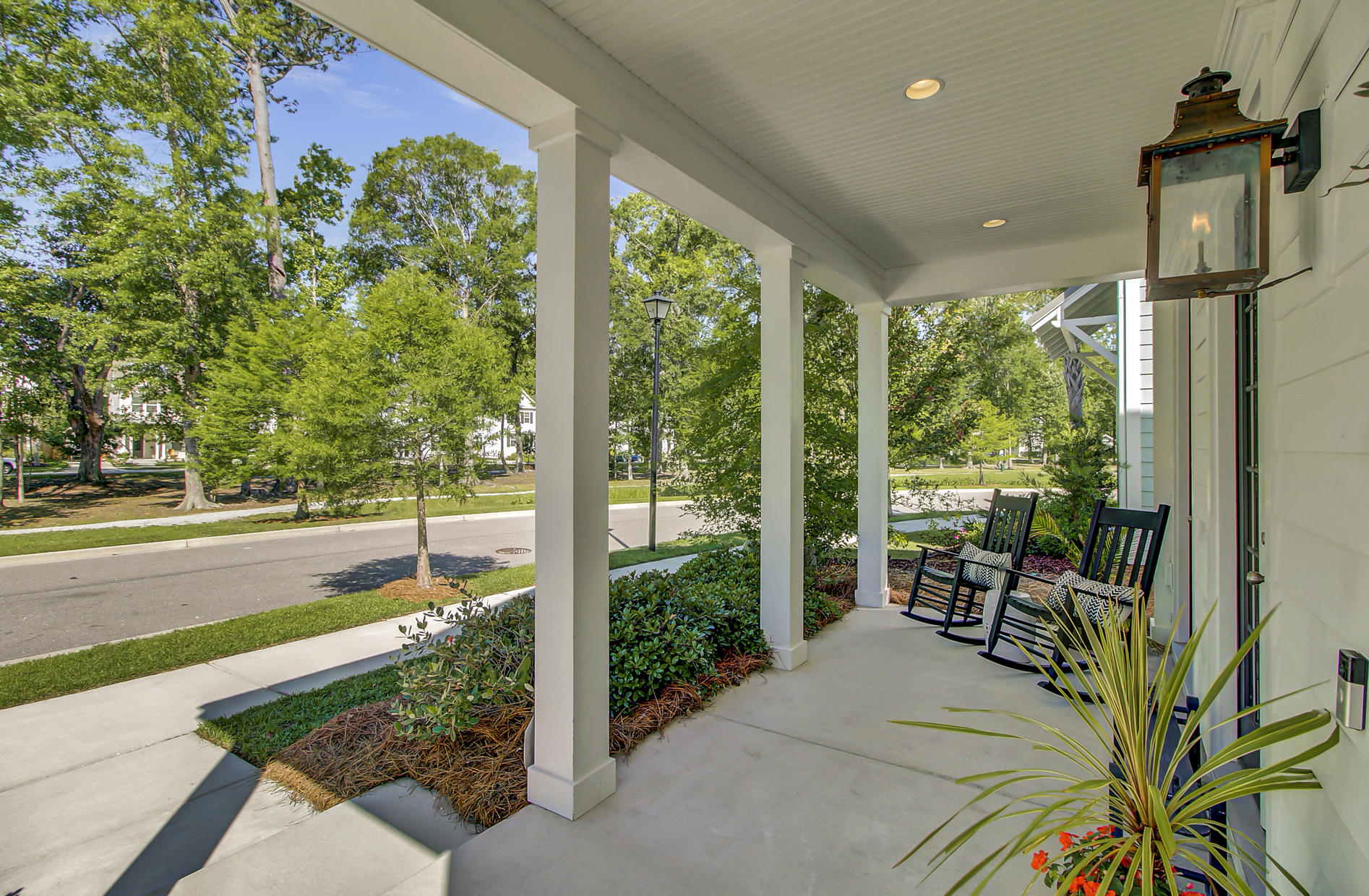 1984 Fleming Woods Road Charleston, SC 29412 - Photo 3 of 43 5