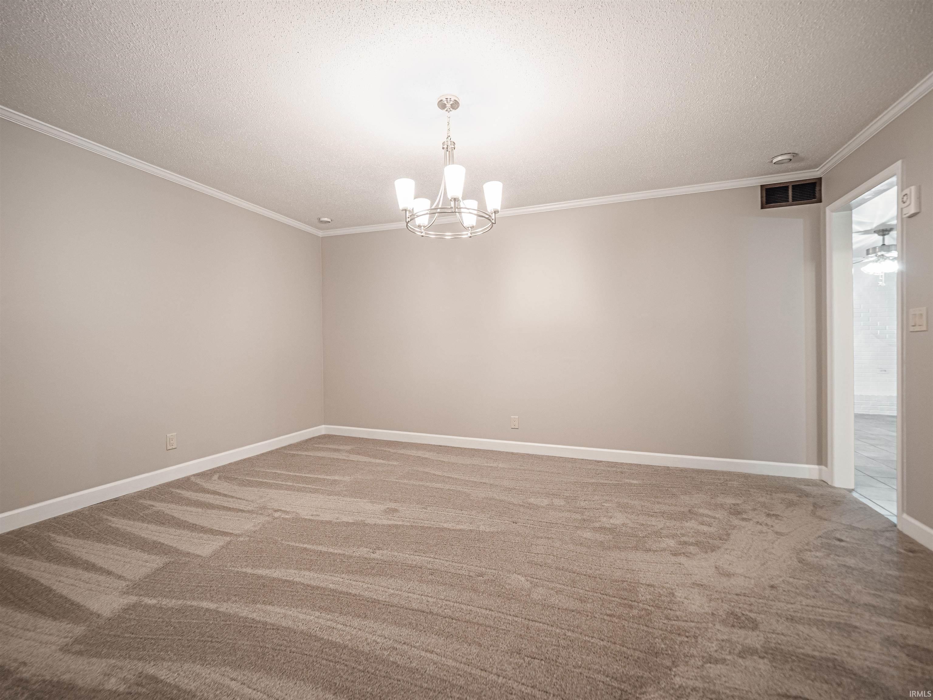 1633 Old Plank Road Newburgh, IN 47630 - Photo 11 of 36
