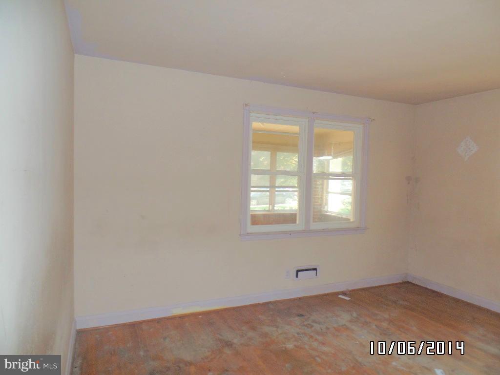 3626 Lockwood Road Baltimore, MD 21207 - Photo 5 of 14 Bedroom
