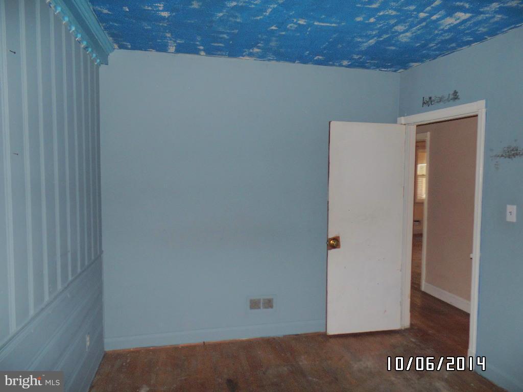 3626 Lockwood Road Baltimore, MD 21207 - Photo 9 of 14 Bedroom