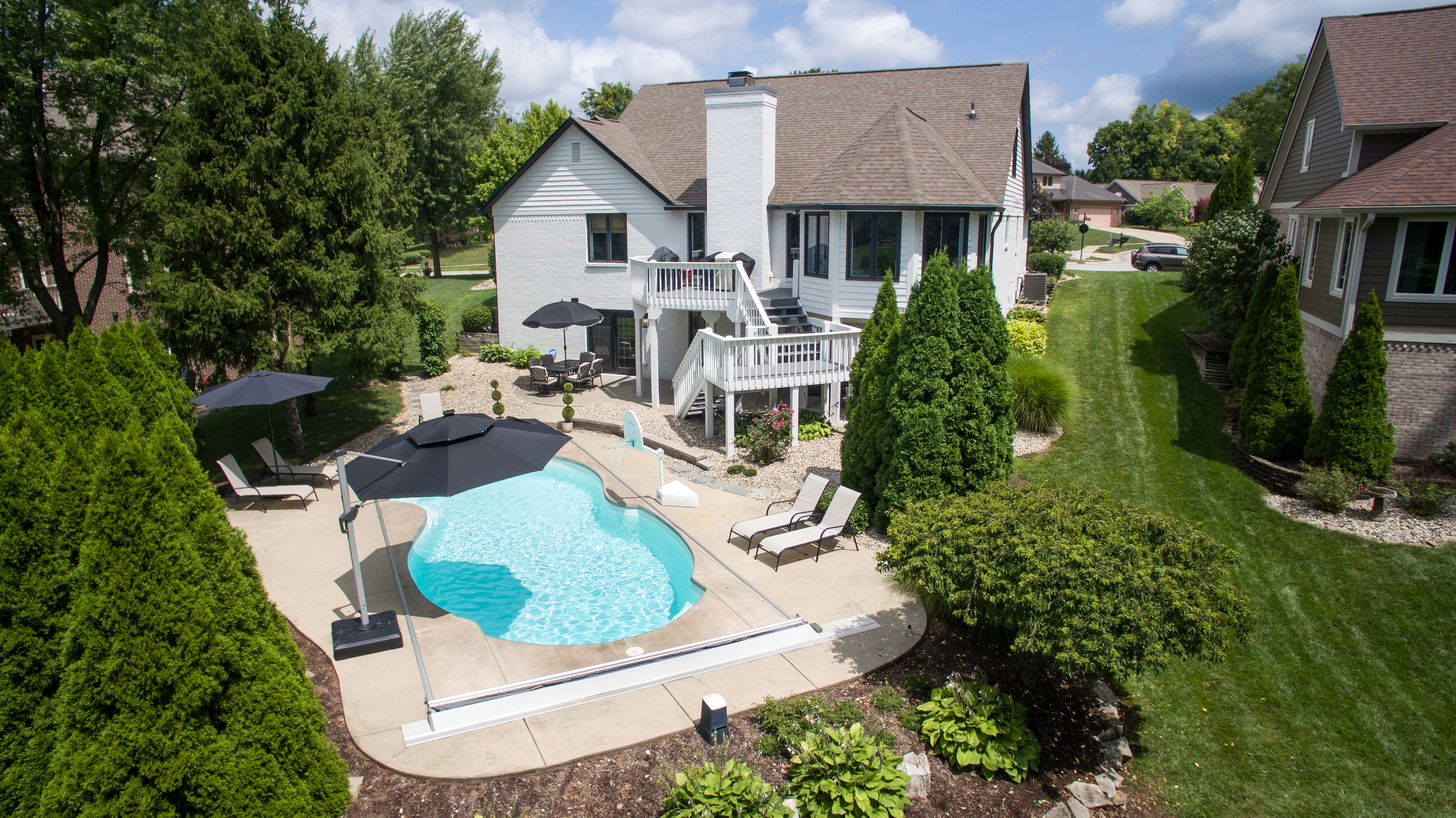 4429 Moss Ridge Lane Indianapolis, IN 46237 - Photo 2 of 66