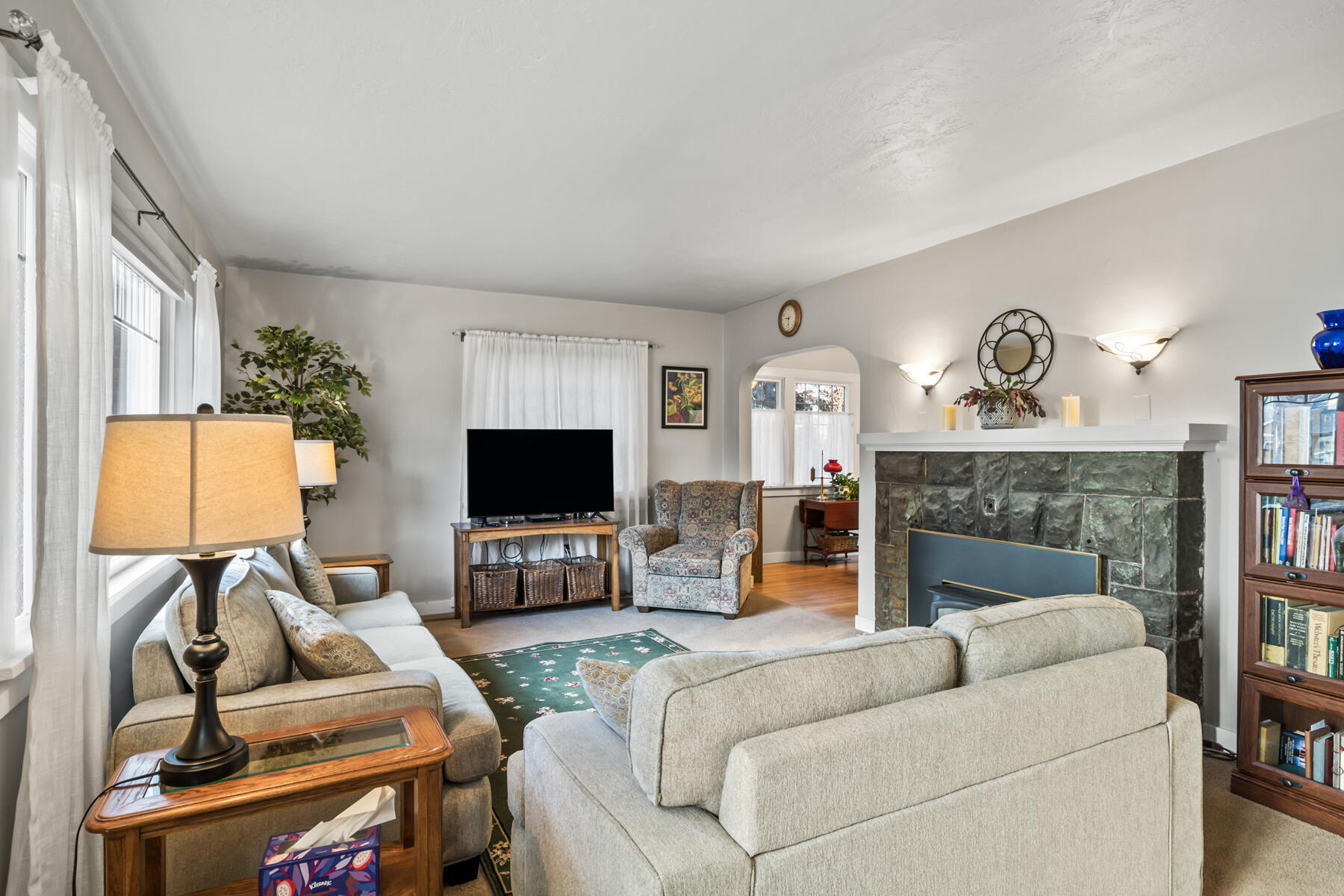 429 Northwest State Street Bend, OR 97703 - Photo 10 of 39