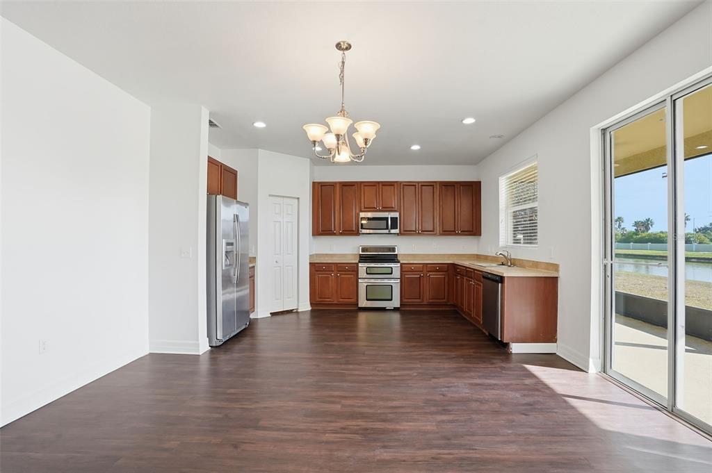 104 Star Shell Drive Apollo Beach, FL 33572 - Photo 7 of 26