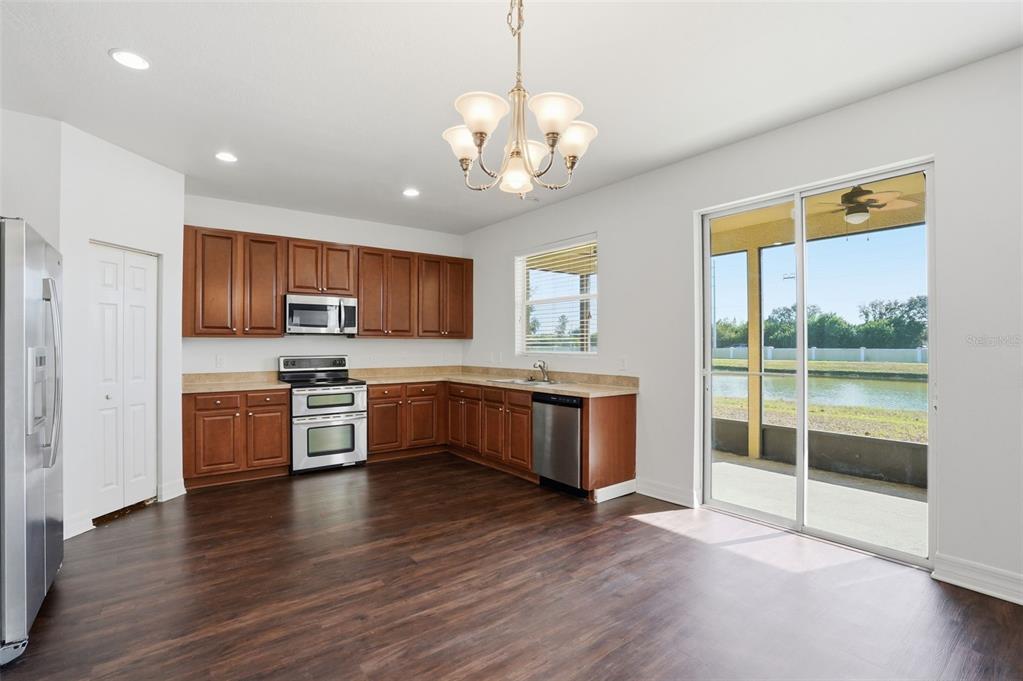 104 Star Shell Drive Apollo Beach, FL 33572 - Photo 8 of 26