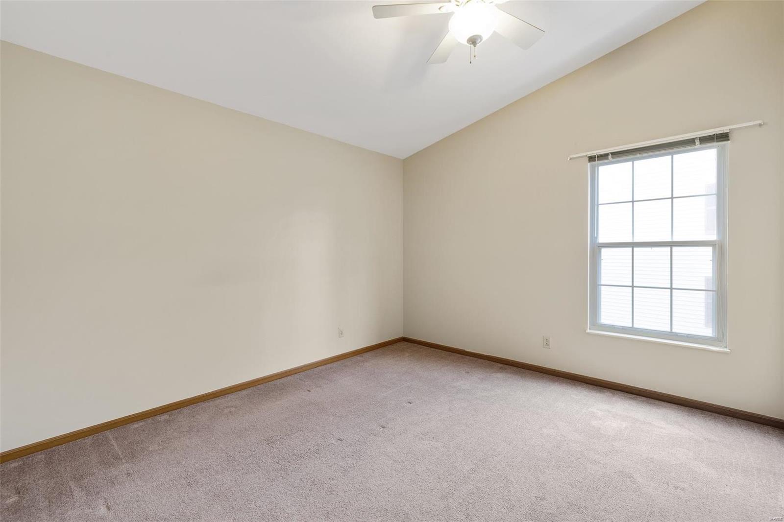 749 Ridgeside Drive, Unit I Ballwin, MO 63021 - Photo 11 of 17