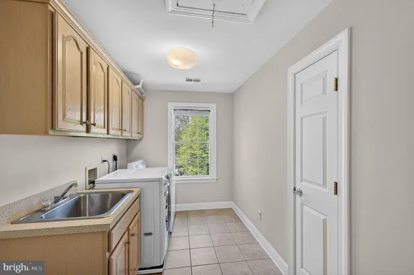 $6,500 | 8306 Elm Grove Court, Vienna, VA 22182