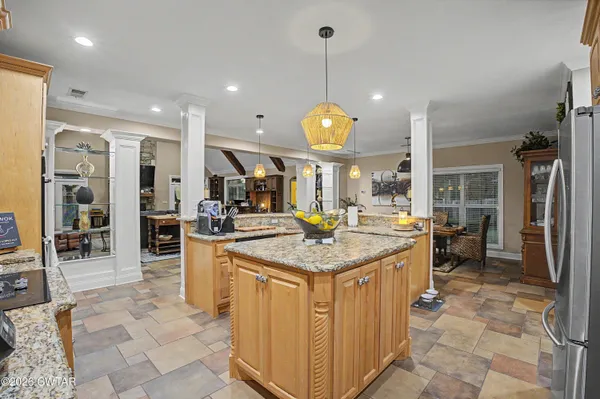 $799,900 | 29 Nottingham Drive, Jackson, TN 38305