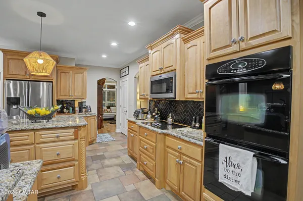 $799,900 | 29 Nottingham Drive, Jackson, TN 38305