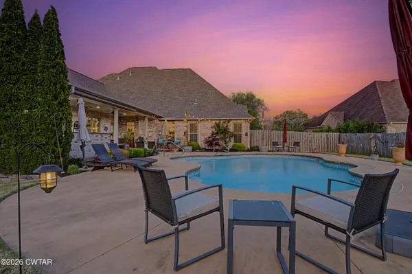 $799,900 | 29 Nottingham Drive, Jackson, TN 38305