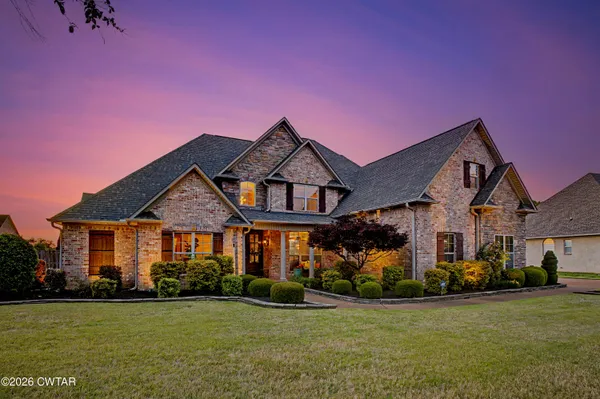 $799,900 | 29 Nottingham Drive, Jackson, TN 38305