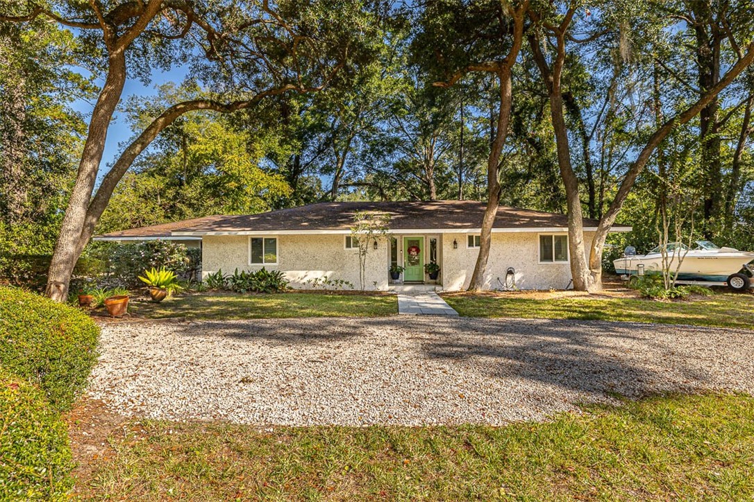 301 Bloody Marsh Road St. Simons Island, GA 31522 - Photo 2 of 30