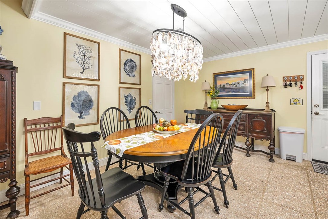 301 Bloody Marsh Road St. Simons Island, GA 31522 - Photo 23 of 30
