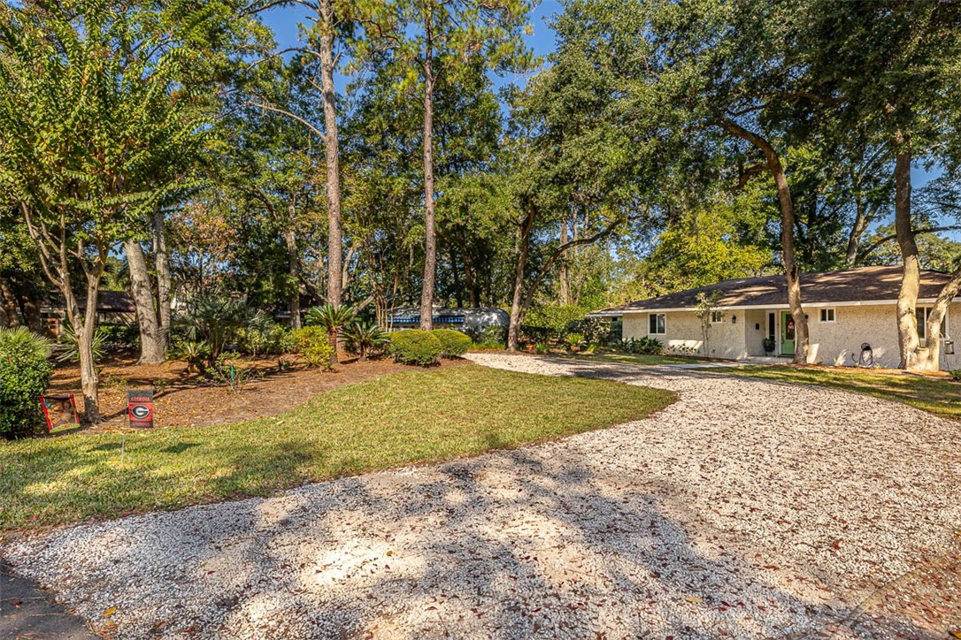 301 Bloody Marsh Road St. Simons Island, GA 31522 - Photo 3 of 30