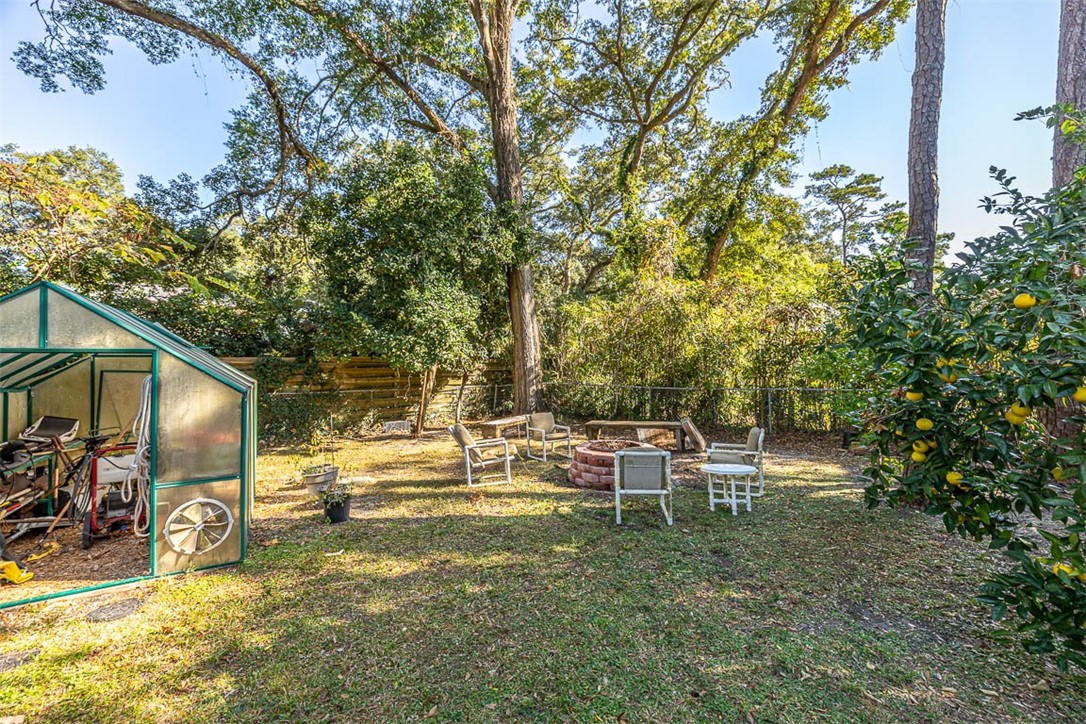 301 Bloody Marsh Road St. Simons Island, GA 31522 - Photo 7 of 30