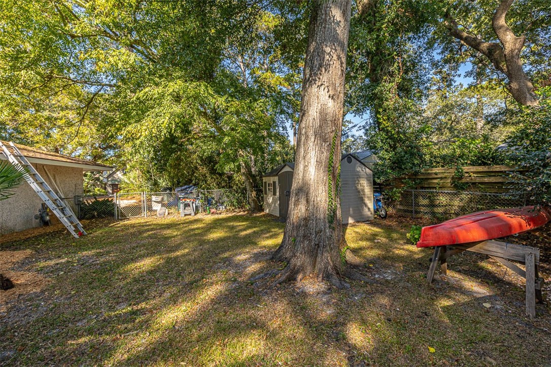 301 Bloody Marsh Road St. Simons Island, GA 31522 - Photo 9 of 30