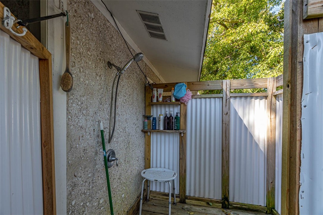 301 Bloody Marsh Road St. Simons Island, GA 31522 - Photo 10 of 30