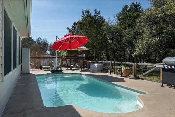$635,000 | 75 Four T Ranch Road, Georgetown, TX 78633