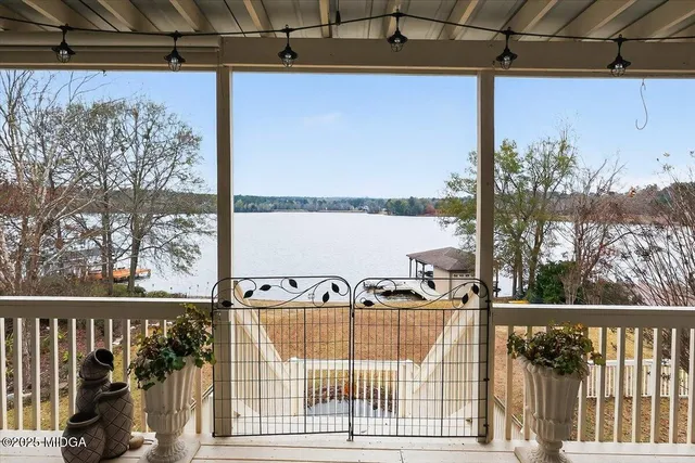 $995,000 | 119 Springs Court North, Lizella, GA 31052