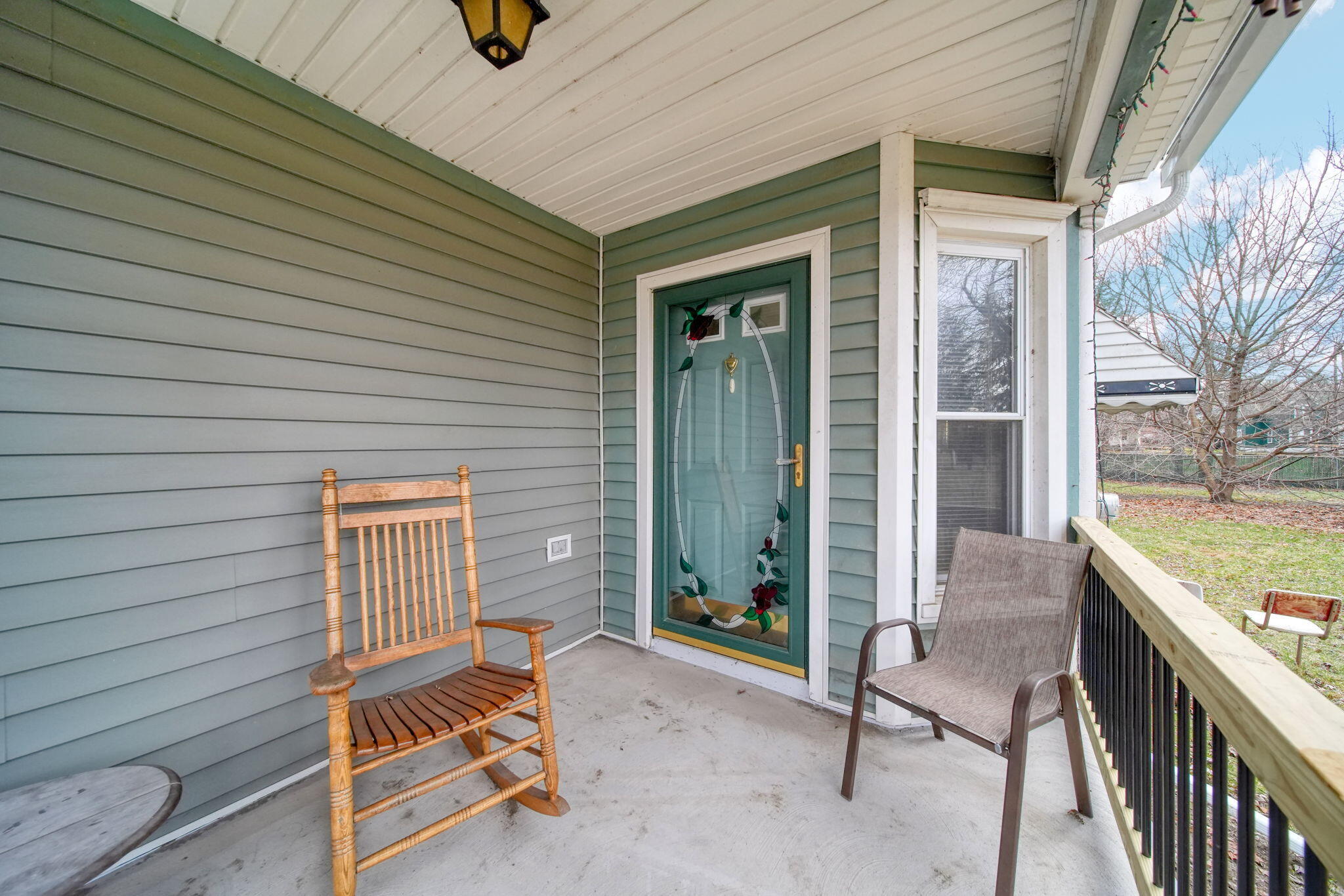 826 Carl Breeding Way Jackson, MI 49203 - Photo 6 of 26 5-web-or-mls-DSC08370_HDR