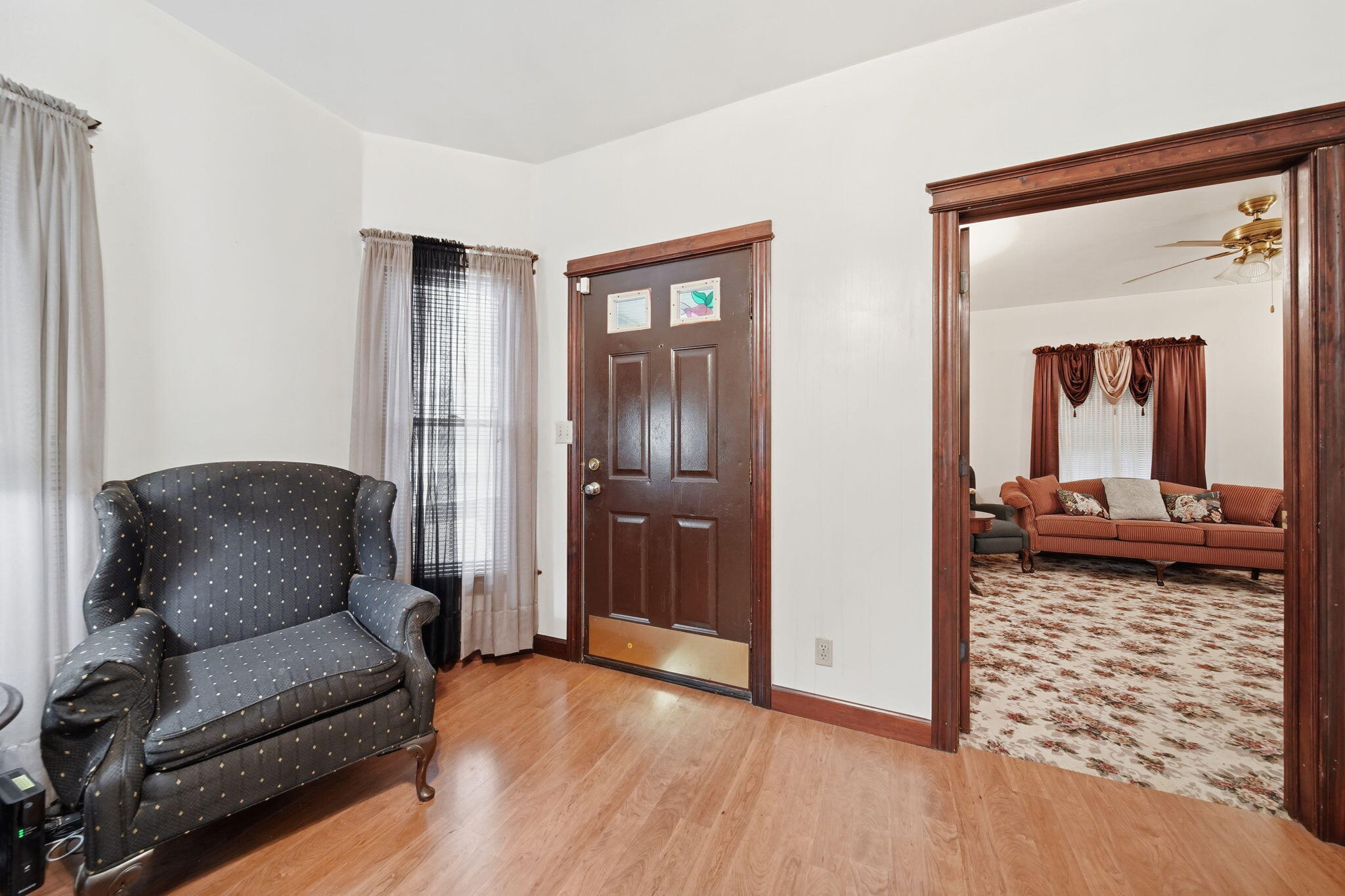 826 Carl Breeding Way Jackson, MI 49203 - Photo 7 of 26 8-web-or-mls-DSC08302