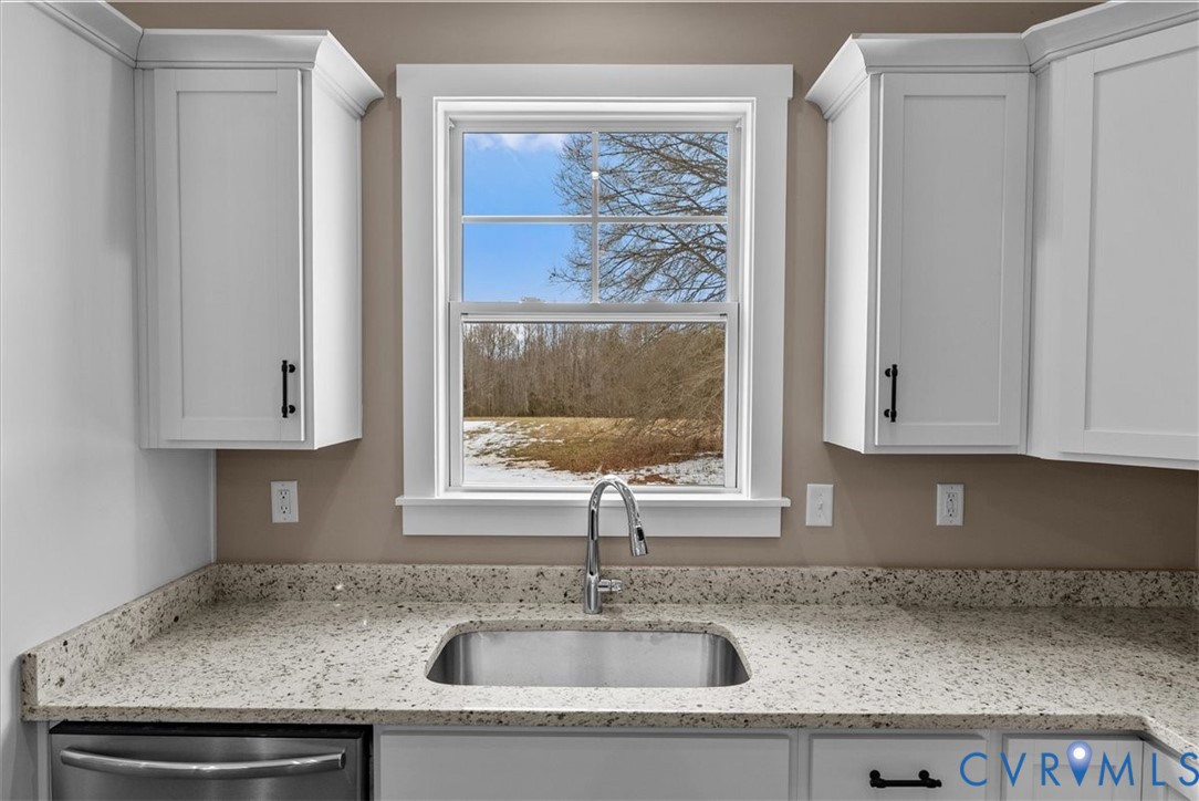 2229 North Terry's Bridge Road Halifax, VA 24558 - Photo 24 of 42 a kitchen with granite countertop a sink and a window