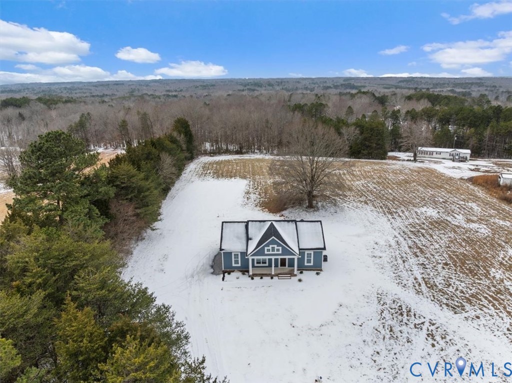 2229 North Terry's Bridge Road Halifax, VA 24558 - Photo 9 of 42 a view of a outdoor space with mountain view