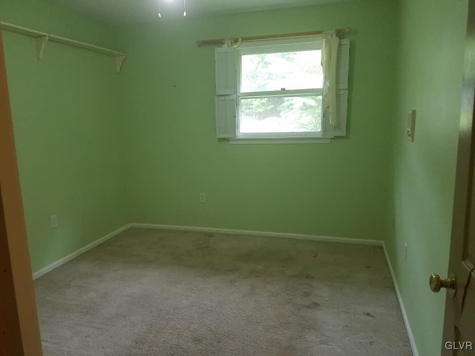 47 Seneca Road Mount Pocono, PA 18344 - Photo 12 of 22