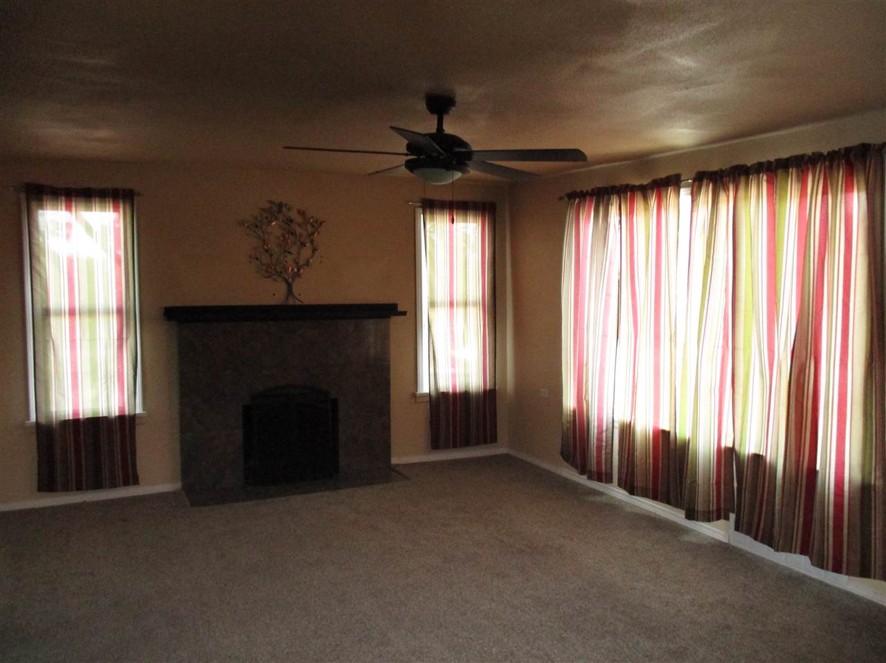 804 South University Road Spokane Valley, WA 99206 - Photo 11 of 15 Gallery Image 11