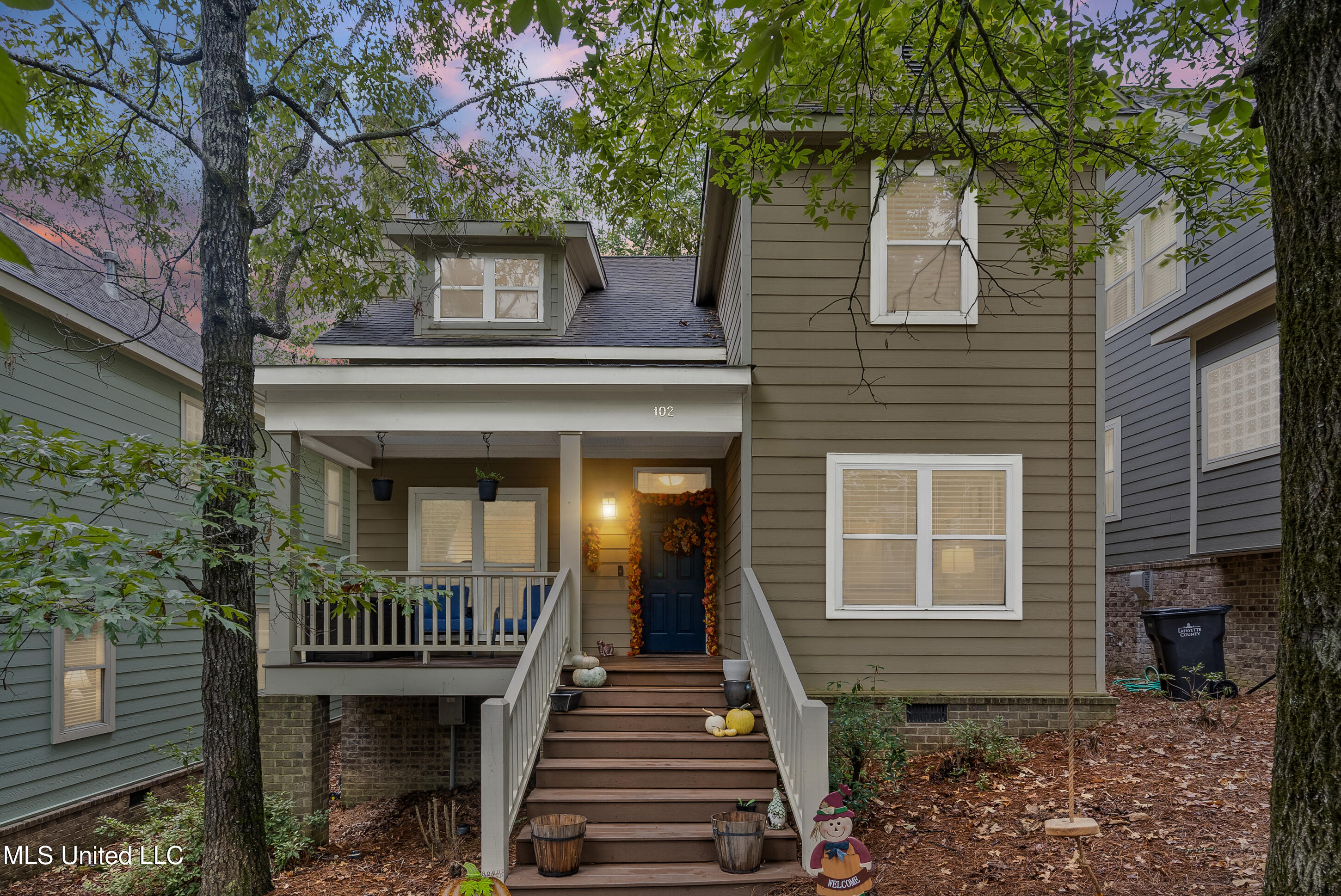 102 Robin Way Oxford, MS 38655 - Photo 3 of 32 Twilight View