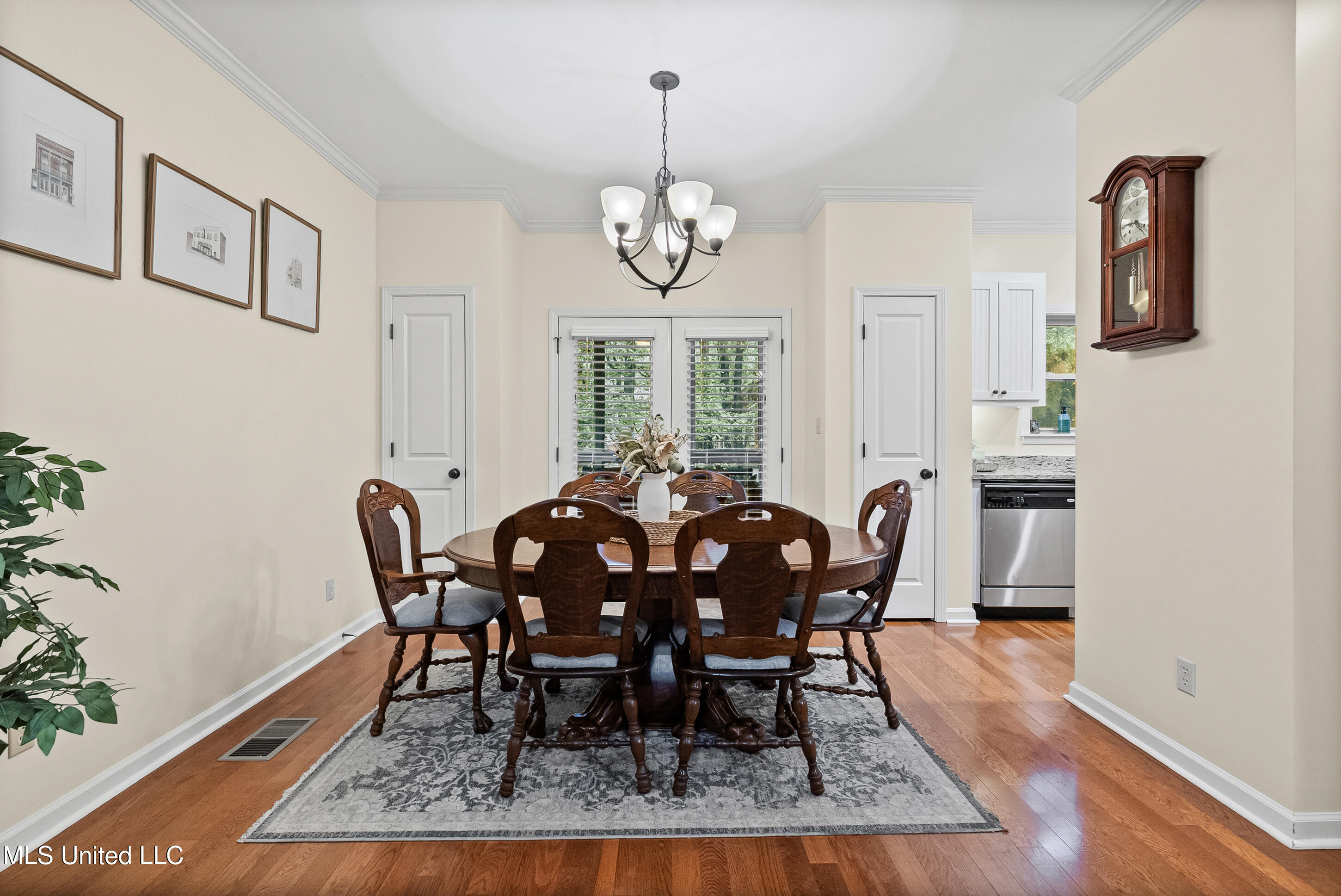 102 Robin Way Oxford, MS 38655 - Photo 10 of 32 Dinning Room