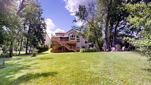 $1,187,000 | 5670 Brentwood Drive, Hoffman Estates, IL 60192