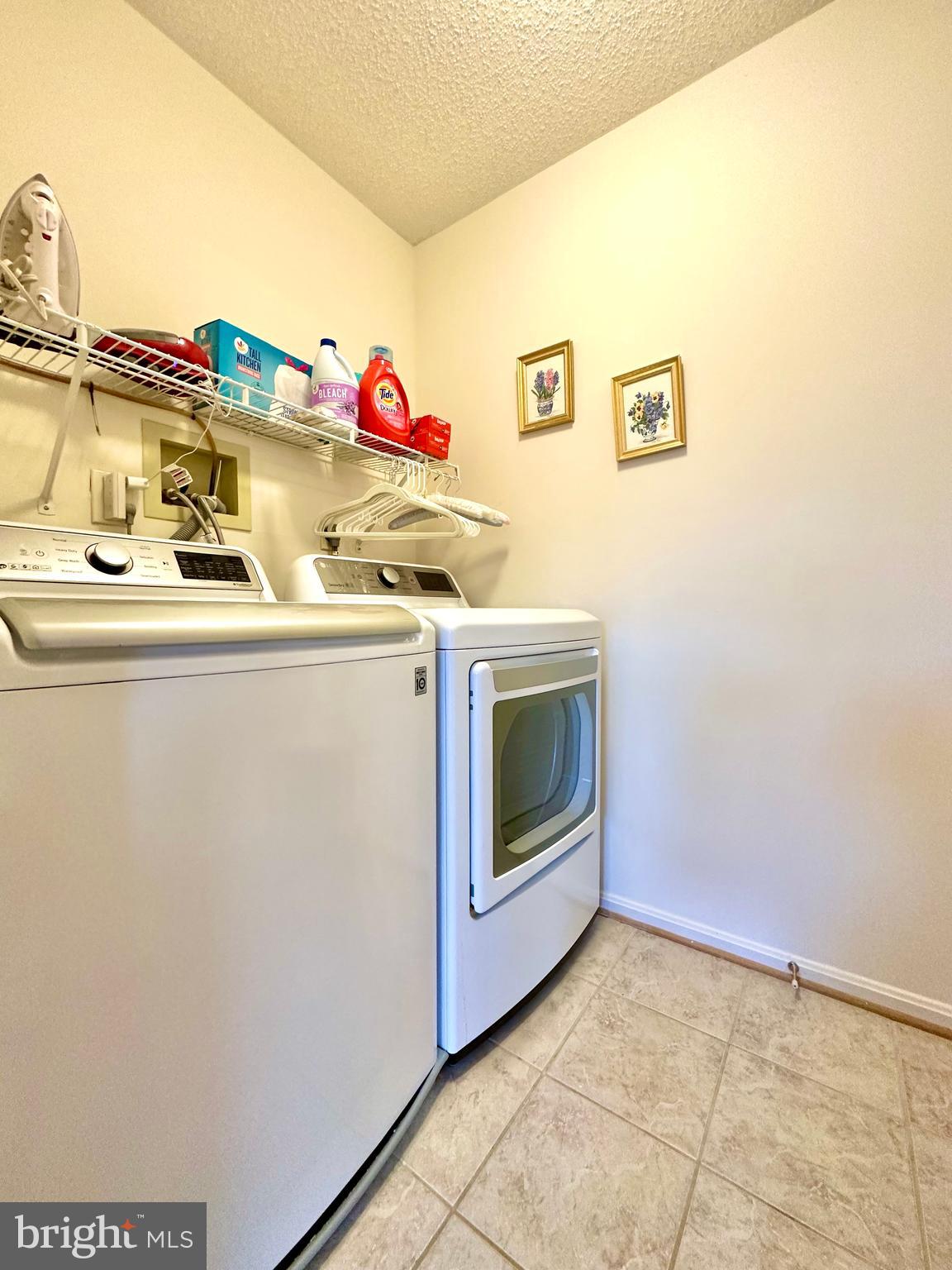 2601 Camelback Lane, Unit 1210 Silver Spring, MD 20906 - Photo 21 of 32 Newer washer and dryer