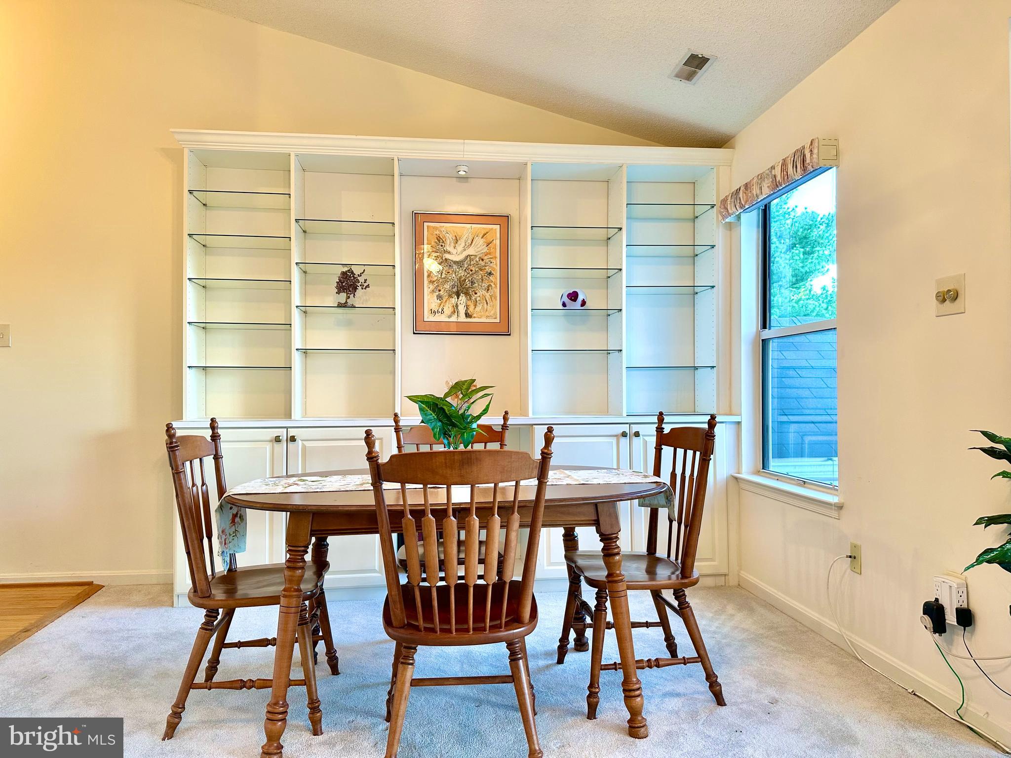2601 Camelback Lane, Unit 1210 Silver Spring, MD 20906 - Photo 6 of 32 Dining room has new carpet