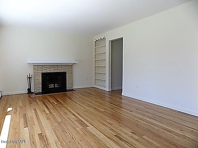 87 New Lenox Road Lenox, MA 01240 - Photo 2 of 34 2 Living Room 1