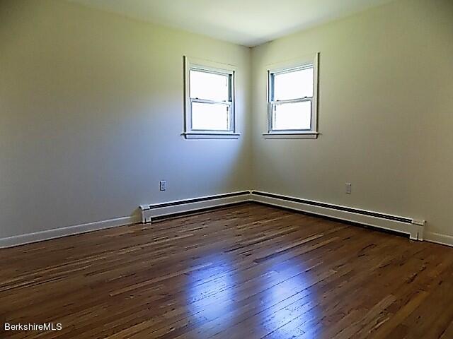 87 New Lenox Road Lenox, MA 01240 - Photo 13 of 34 12 Bed 1a
