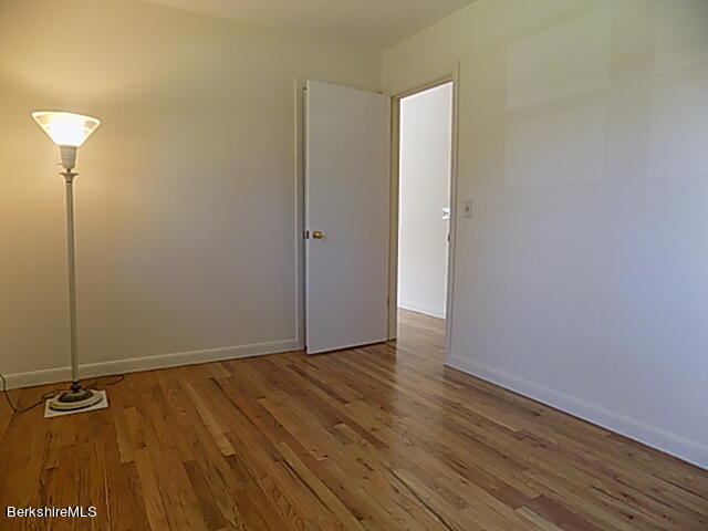87 New Lenox Road Lenox, MA 01240 - Photo 17 of 34 16 Bed 2b