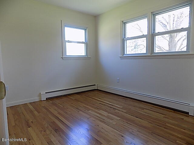 87 New Lenox Road Lenox, MA 01240 - Photo 18 of 34 17 Bed 3a