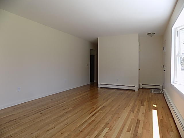 87 New Lenox Road Lenox, MA 01240 - Photo 3 of 34 3 Living Room 2