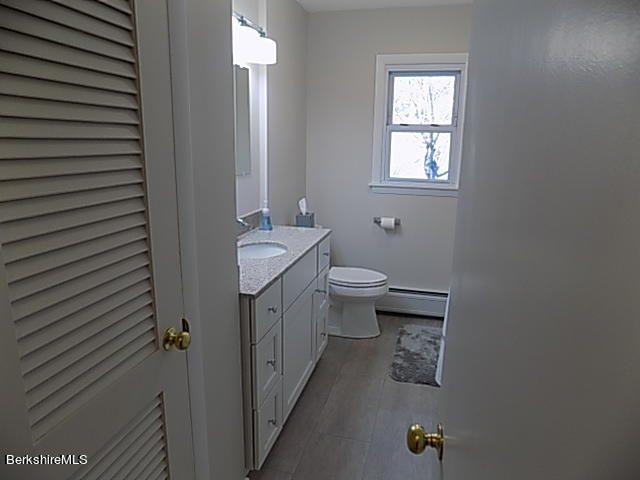 87 New Lenox Road Lenox, MA 01240 - Photo 21 of 34 20 Full Bath 1